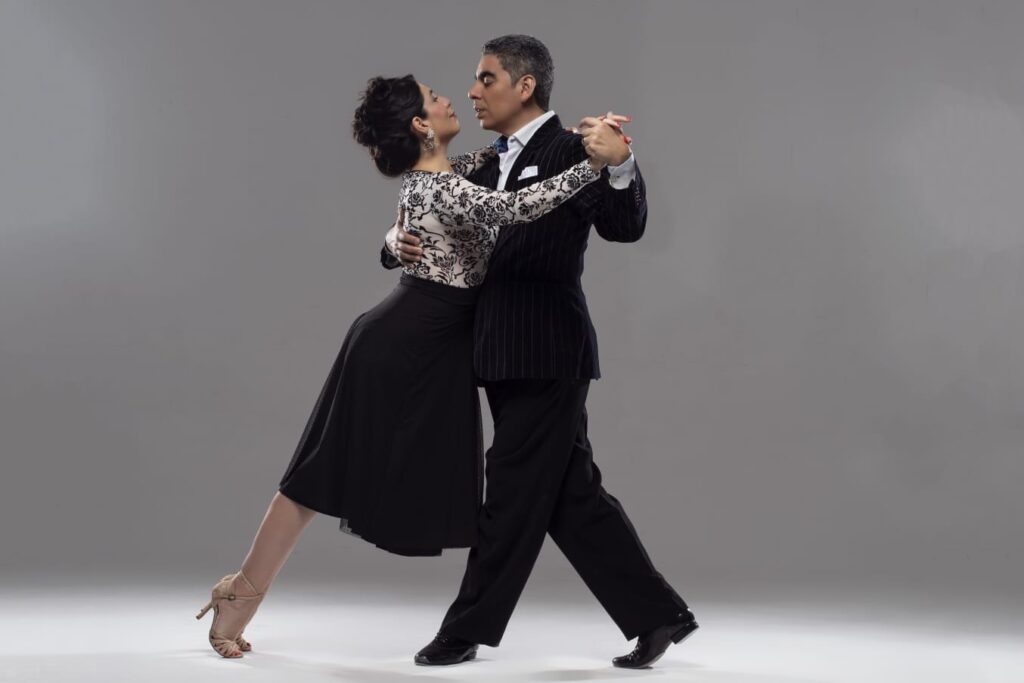 Jorge Mendoza & Karla Valencia